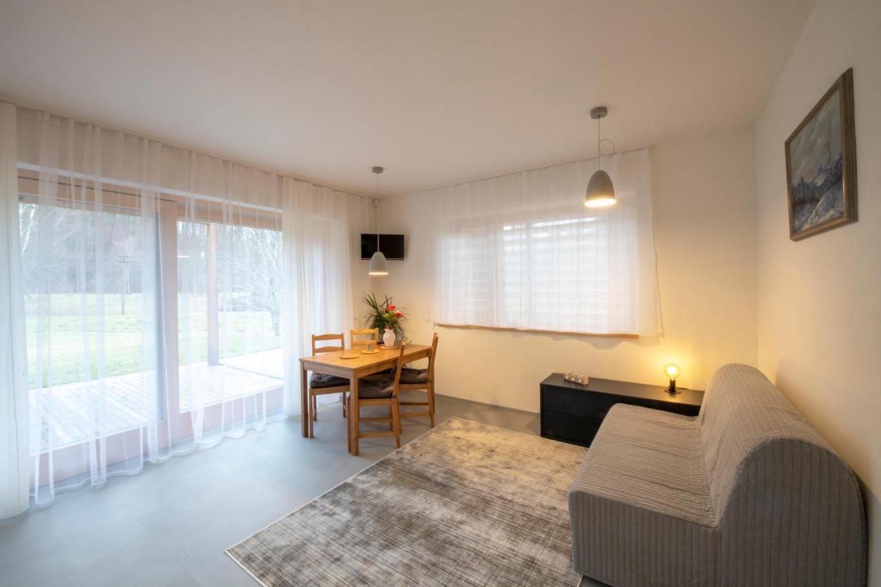 Apartmany U Jizery トゥルノフ エクステリア 写真