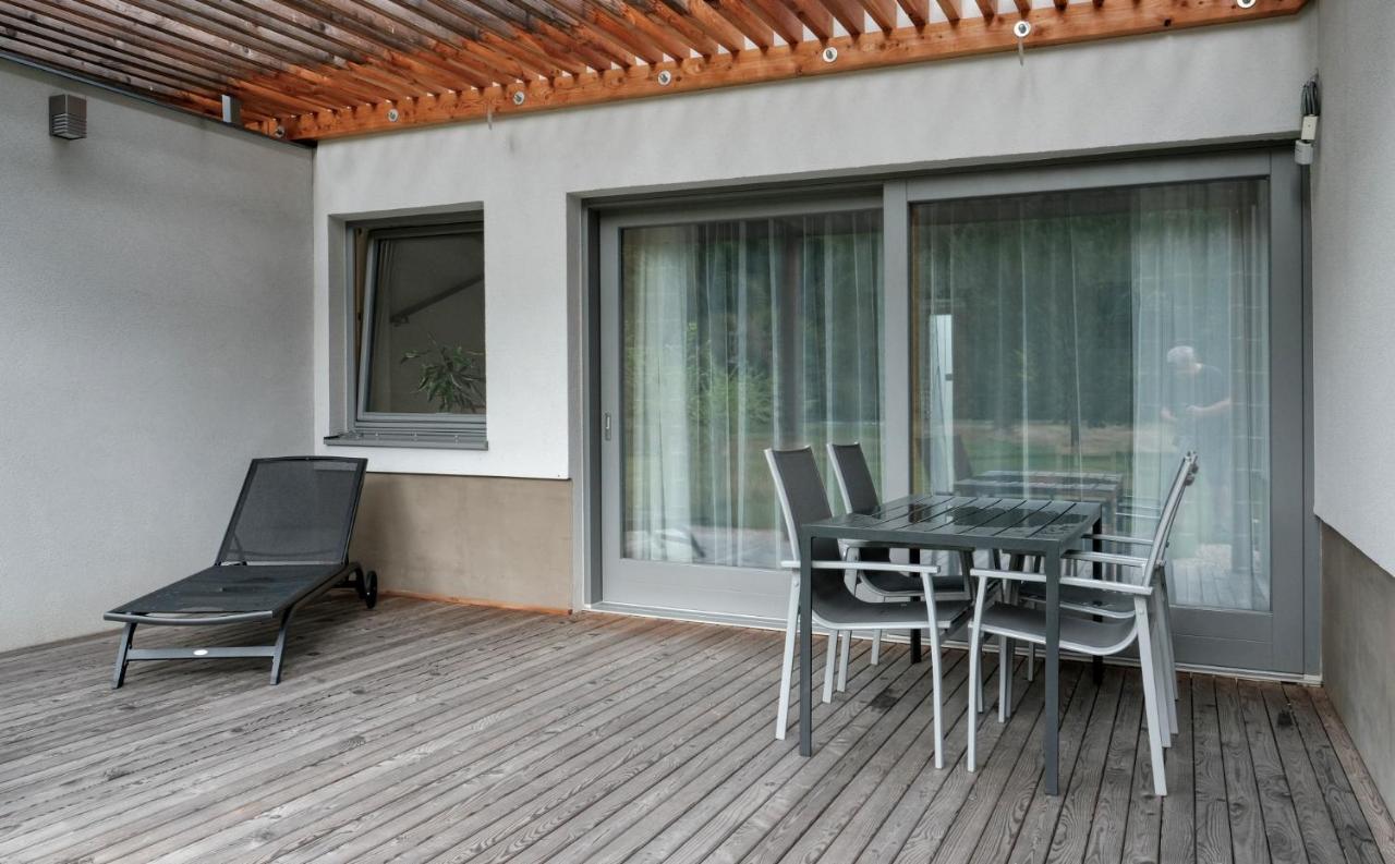 Apartmany U Jizery トゥルノフ エクステリア 写真